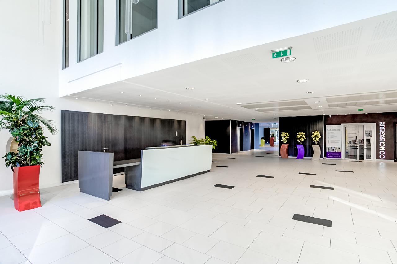 Bureau Noisy-le-Grand 19752m² Location bureau Noisy-le-Grand Seine-Saint-Denis OLBUR2107357 0